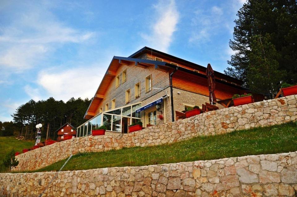 Hotel Snjezna kuca - Nature Park of Bosnia Herzegovina Mostar Zewnętrze zdjęcie